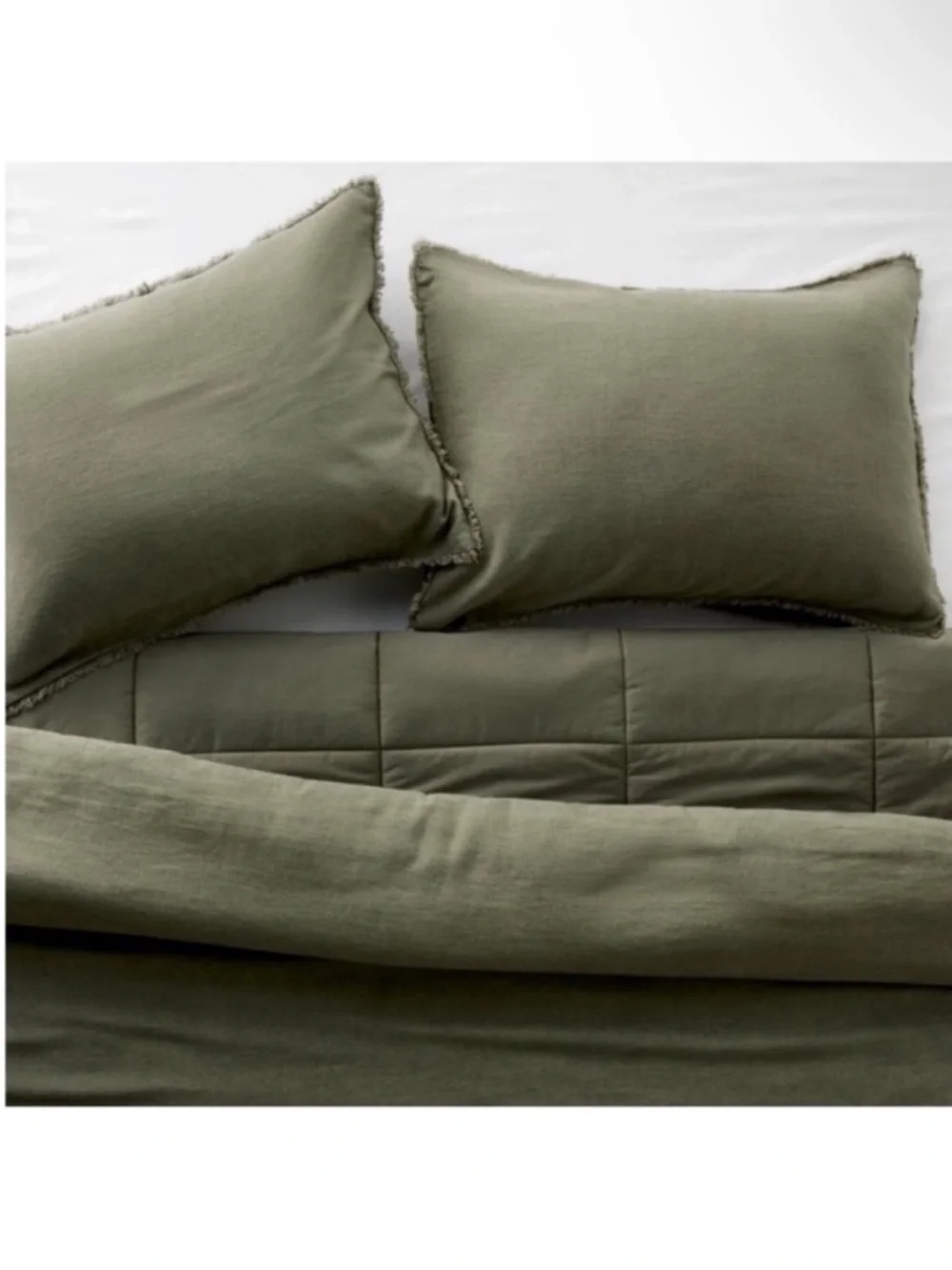 NWT King/ California King Heavyweight Linen Blend Comforter and Sham Set Olive